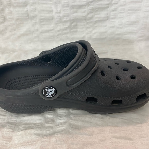 Junior Size 1 Black Crocs with Milan Jibbitz. - Picture 7 of 9